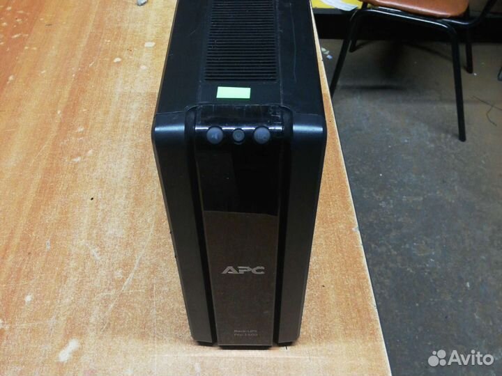 Ибп APC Back-UPS Pro 1500