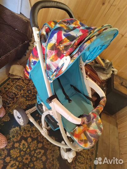 Прогулочная коляска