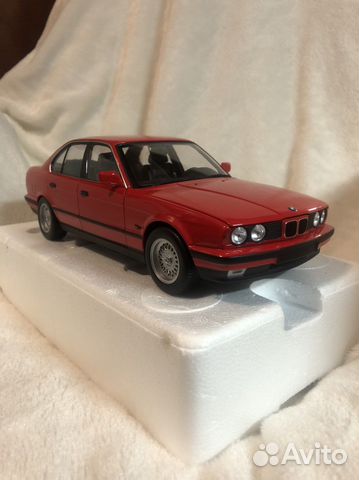 Модель Bmw E34 1:18 Minichamps