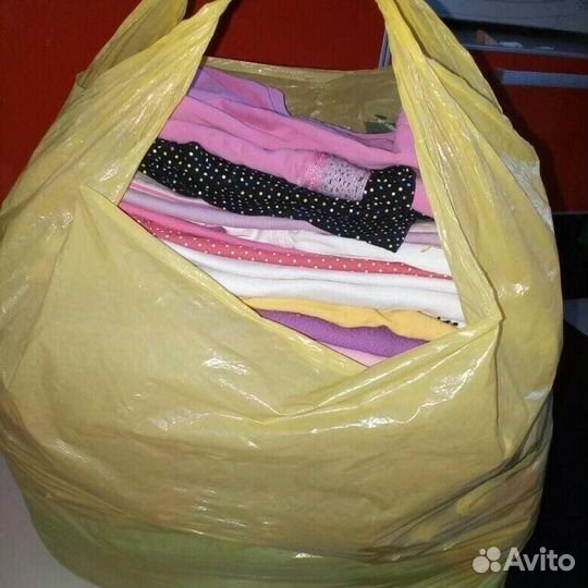 Продам пакет вещей б /у