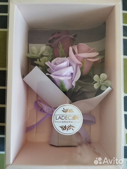 Букет из мыльных лепестков