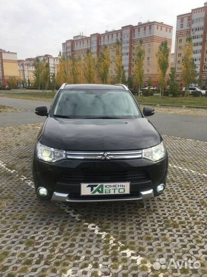 Mitsubishi Outlander 2.4 CVT, 2014, 222 000 км