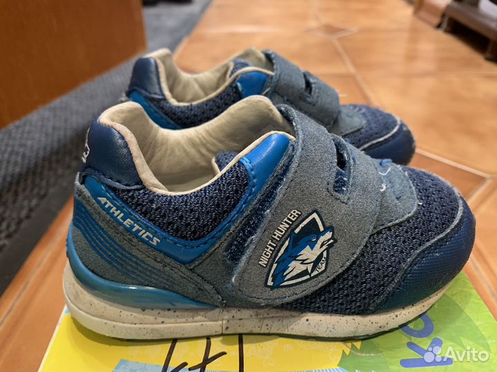 Кроссовки для мальчика