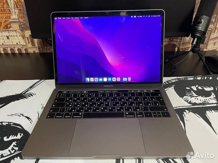 Macbook pro 13 2019 touch bar