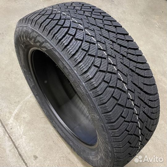 Nokian Tyres Hakkapeliitta R5 225/60 R16 R