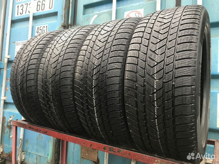 Pirelli Scorpion Winter 275/45 R21