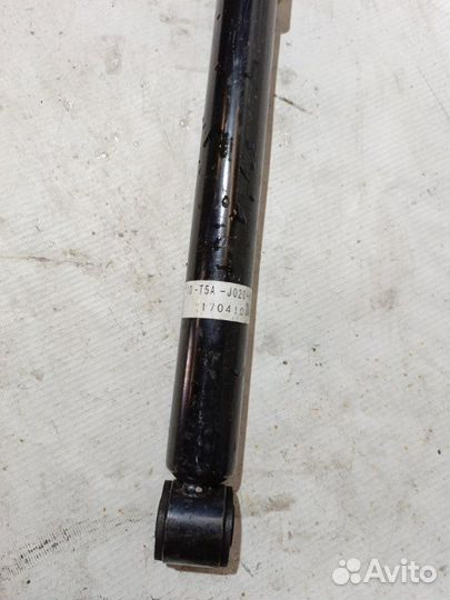 Амортизатор подвески задний Honda Fit GK3 L13B