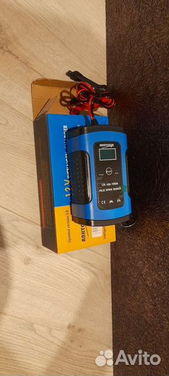 Зарядное устр.для авто12V