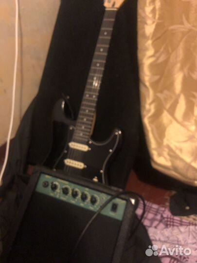 Электро гитара с комбиком