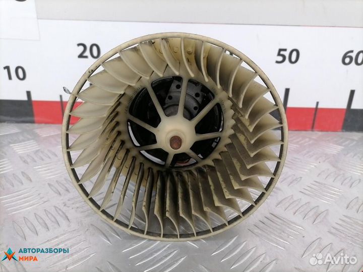 Моторчик печки BMW X5 E53 2001 64118385558