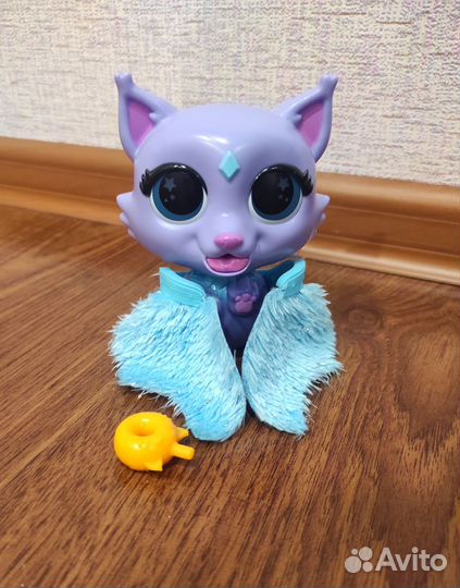 Игрушка furreal крылатые милашки кошка