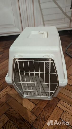 Переноска для животных пластиковая