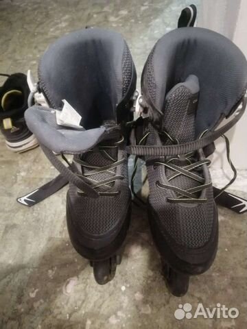 Роликовые коньки