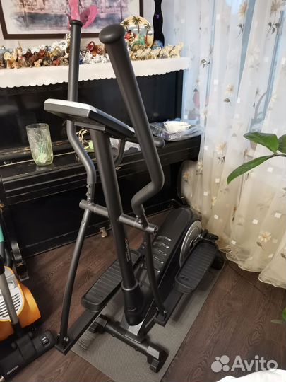 Эллиптический тренажер