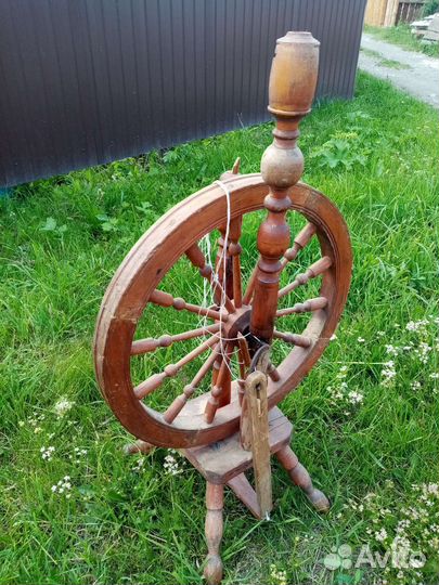 Прялка деревянная старинная