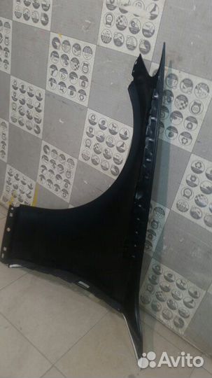 Крыло правое переднее правое Mercedes C-Class W205