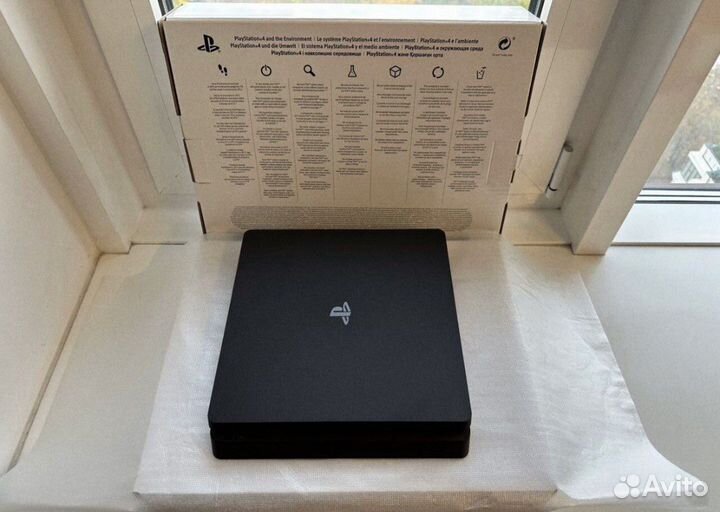 Sony Ps4 Slim 1 Tb новая запечатанная + 120 игр