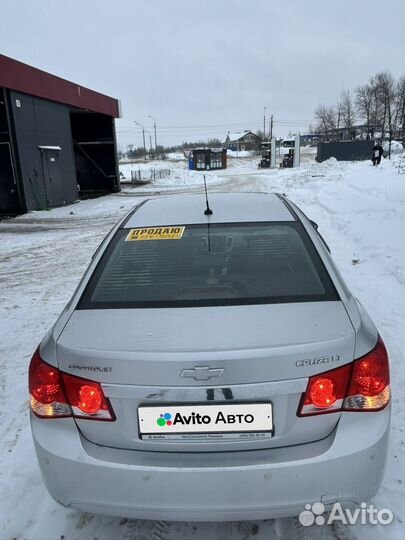 Chevrolet Cruze 1.8 AT, 2011, 205 000 км