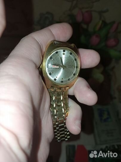 Часы наручные женские механические СССР au