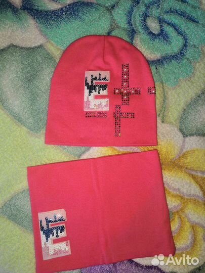 Комплект шапка и снуд