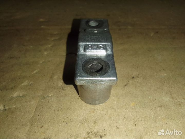 Бугель 6 впускного распредвала Mazda Demio ZJ