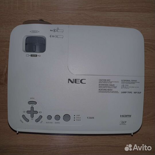 Проектор NEC v260x