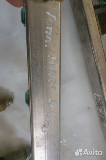 Топливная рампа Hyundai Solaris Kia Rio 3 Форсунки