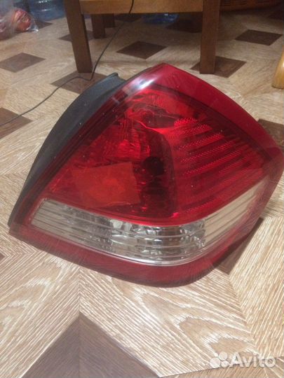 Фара задняя Nissan Tiida