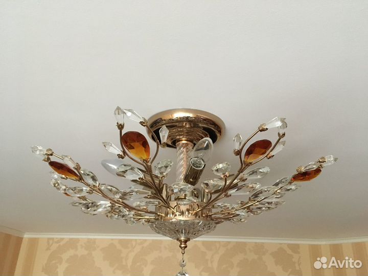 Люстра потолочная
