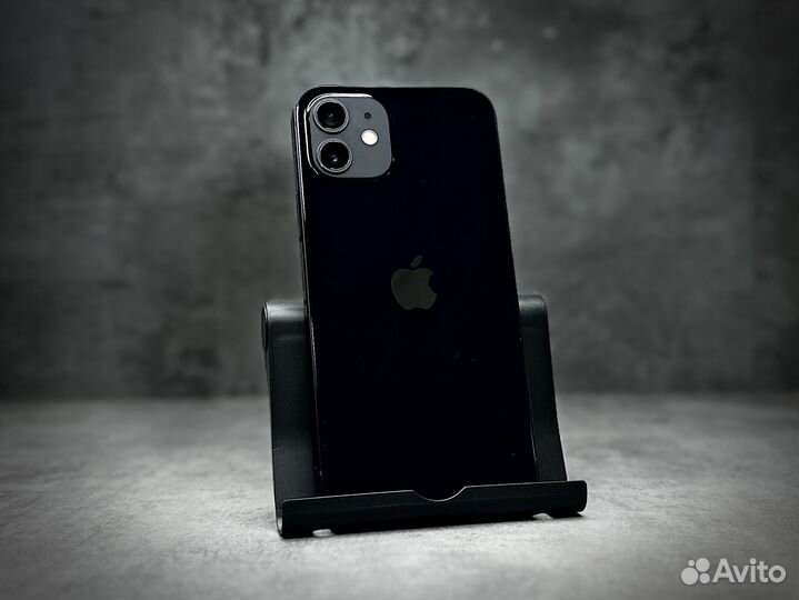 iPhone 12, 64 ГБ