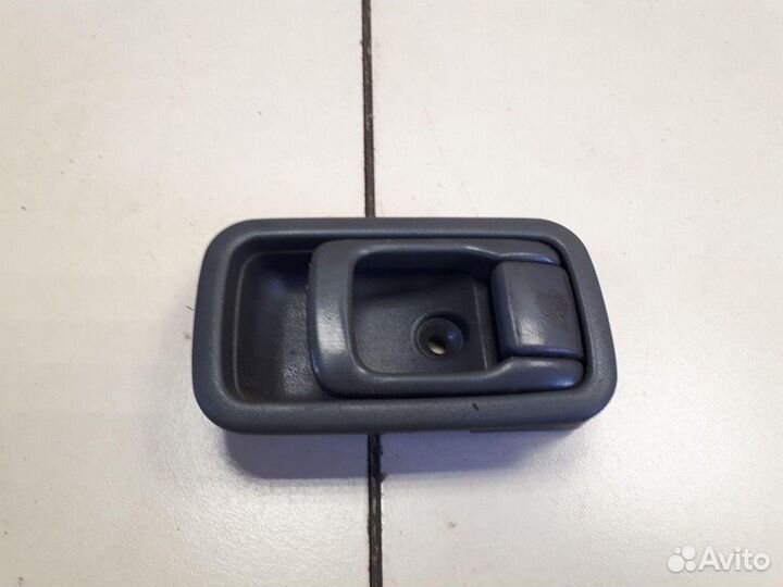 Ручка двери внутренняя правая задняя Nissan Sentra