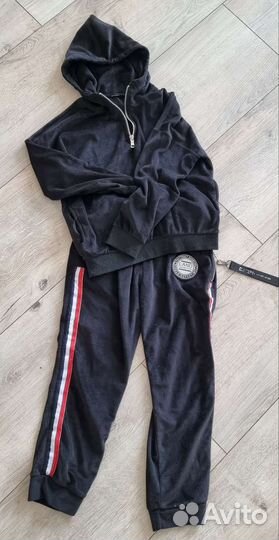 Спортивный костюм для мальчика 140