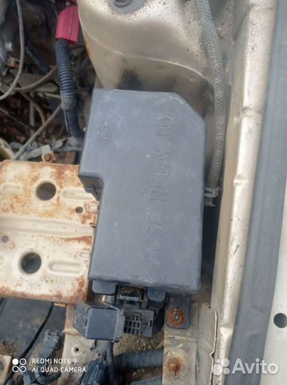 Блок предохранителей Kia Rio 1 2004 DC А5D