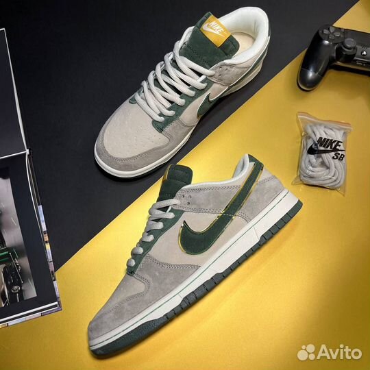 Nike SB Dunk Low Otomo Katsuhiro