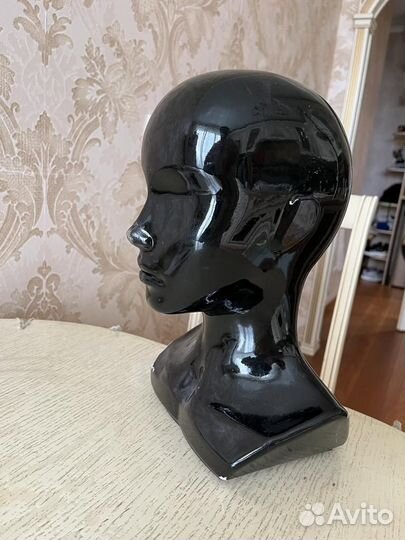 Манекен голова для шапок