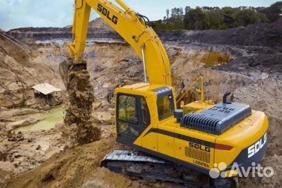 Машинист гусеничного экскаватора