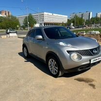 Nissan Juke 1.6 CVT, 2013, 220 010 км, с пробегом, цена 1 044 000 руб.