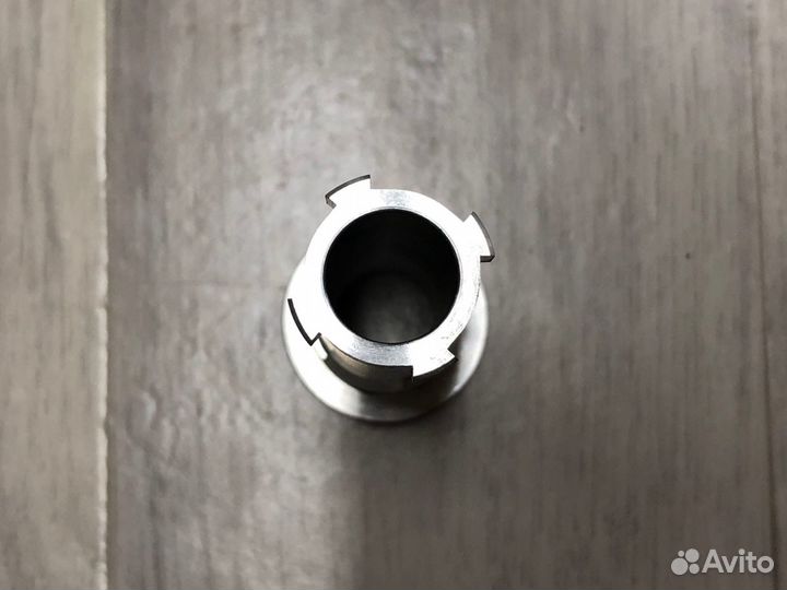 Втулка зеркала BMW X1 E84, X3 E83