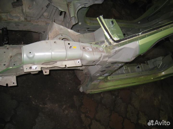 Боковина левая Citroen C2 2007