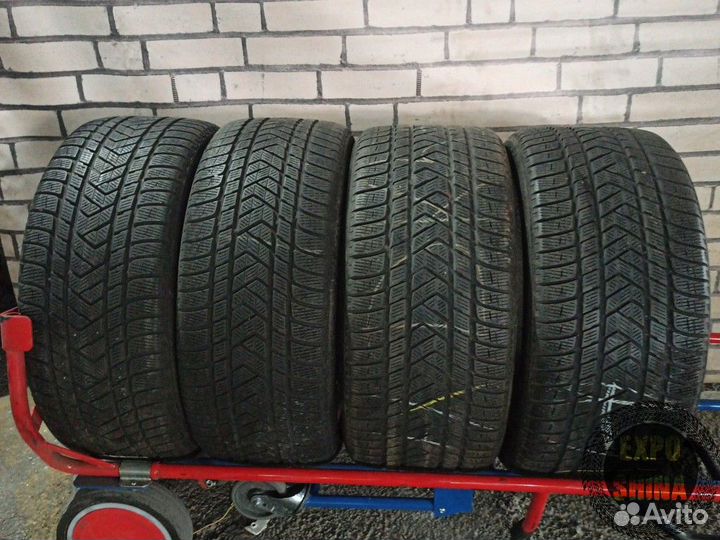 Pirelli Scorpion Winter 295/35 R21 и 265/40 R21 107V