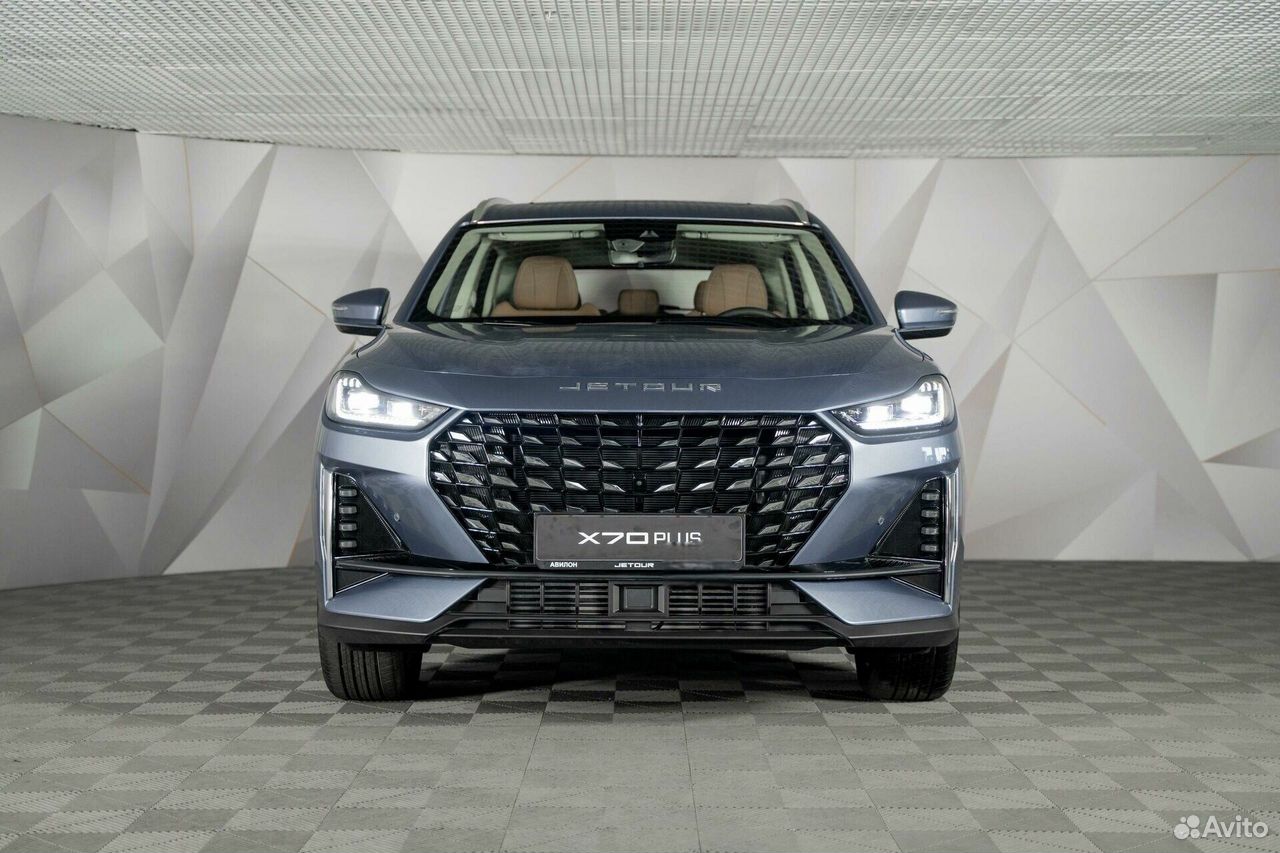 Jetour X70 Plus 1.6 AMT, 2026