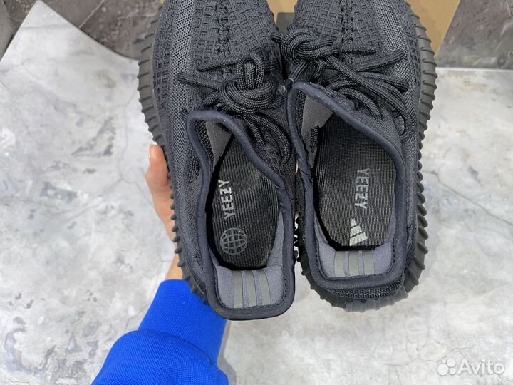 Adidas Yeezy Boost 350 V2 Onyx (Изи)