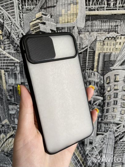 Чехол на iPhone 11