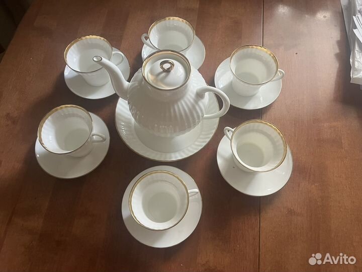 Сервиз чайный фарфоровый ифз