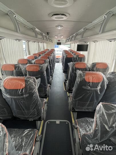 Туристический автобус Yutong ZK6122H9, 2024