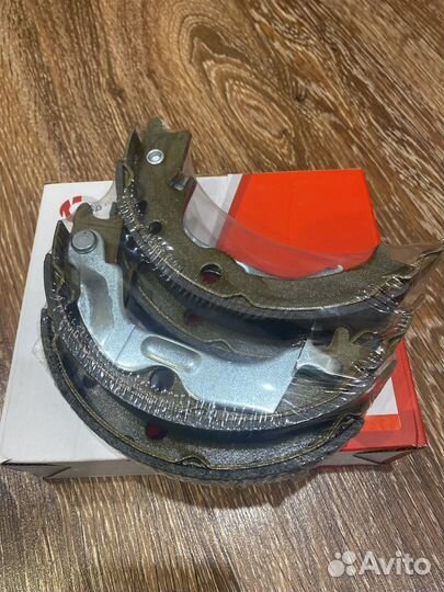 Колодки стояночного тормоза шевроле лачетти