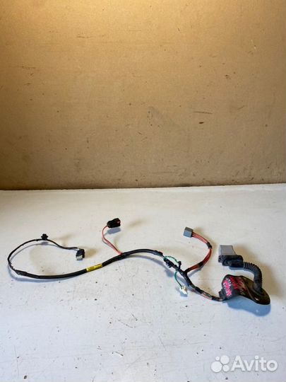 Проводка двери задняя правая Dodge Caliber