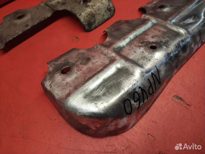 Теплозащита выпускного коллектора Patrol Y60 87-97