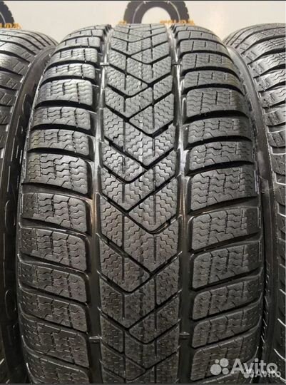 Pirelli Winter Sottozero 3 245/40 R19 и 275/35 R19 100V