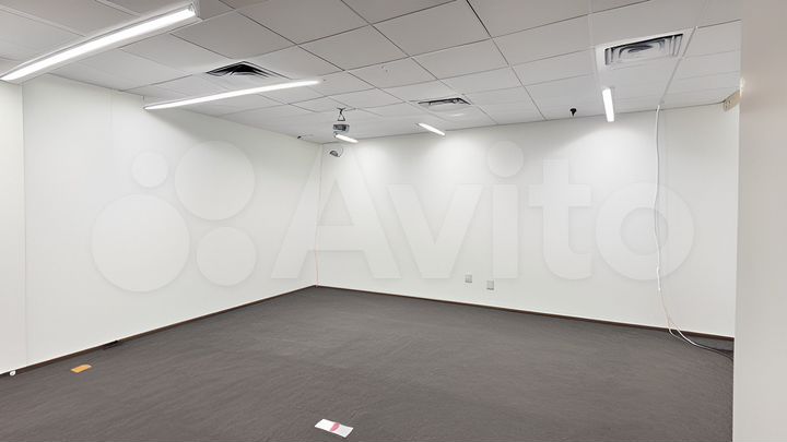 Аренда офиса 1 357.1 м² в бизнес-центре Павелецкая